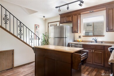 8605 244th St SW unit 3E, Edmonds, WA 98026 - photo 6