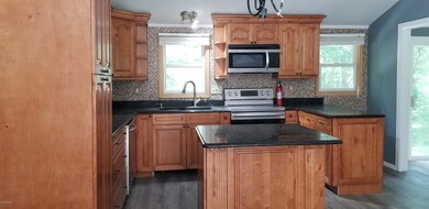 104 Palm Dr, Dingmans Ferry, PA 18328 - photo 7