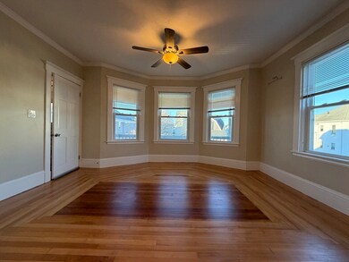 320 Wood St unit 2, New Bedford, MA 02745 - photo 2