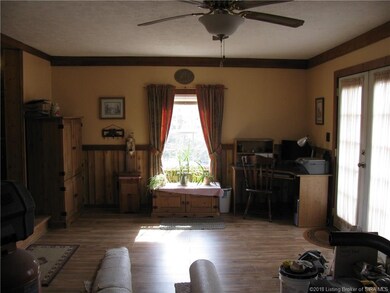 175 Old State Road 64 NW, New Salisbury, IN 47161 - photo 4