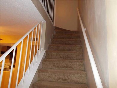 Photo. THIS IS THE ONLY CARPET IN THIS TOWNHOME