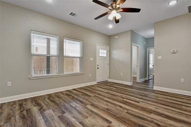 1040 Dubois St, Denison, TX 75020 - photo 6