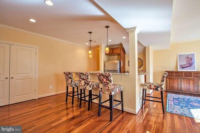 9204 Falling Water Dr, Bristow, VA 20136 - photo 7