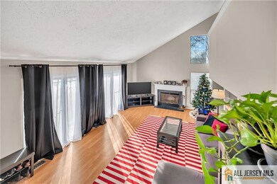 12 Hackberry Ct unit 2, Monmouth Junction, NJ 08852 - photo 5