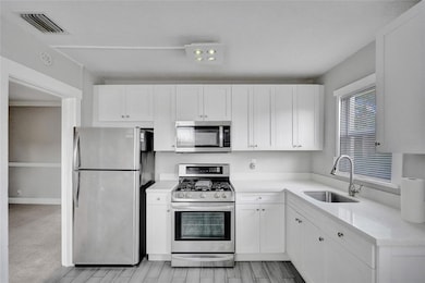 924 Mcintosh St, West Palm Beach, FL 33405 - photo 6