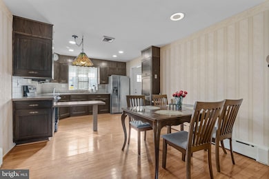 7517-23 Loretto Ave, Philadelphia, PA 19111 - photo 4