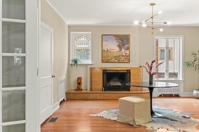 34-web-or-mls-834 Goodrich Ave-0133.jpg