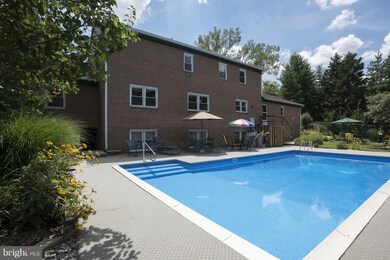 11406 Old Prospect Hill Rd, Glenn Dale, MD 20769 - photo 4