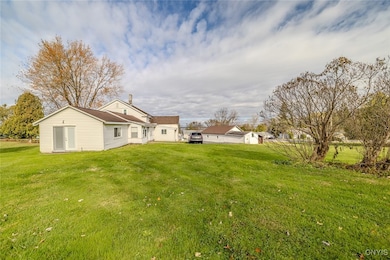 3006 New York 31, Canastota, NY 13032 - photo 4