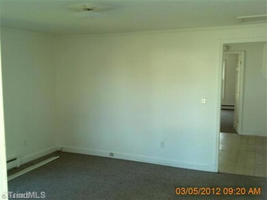 943 Mcdermott St, Asheboro, NC 27205 - photo 2