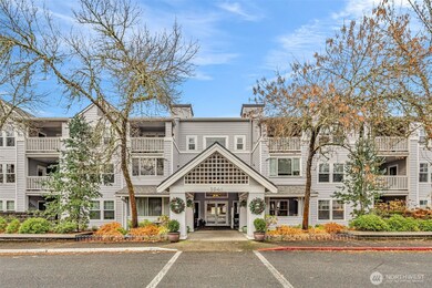 3941 226th Place SE unit 211, Issaquah, WA 98029 - photo 2