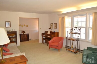 106 N Bickett St, Burgaw, NC 28425 - photo 7