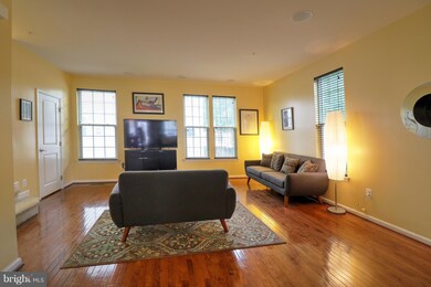 3925 Broadheath Cir, Burtonsville, MD 20866 - photo 6