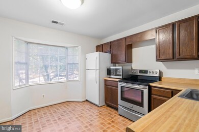 5945 First Landing Way unit 92, Burke, VA 22015 - photo 7