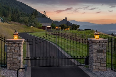 2722 Contour Rd, Missoula, MT 59802 - photo 4