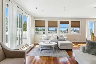 647 E 3rd St, Boston, MA 02127 - photo 4