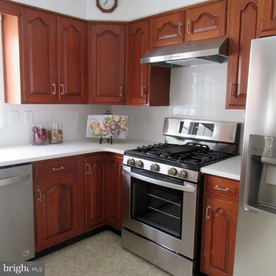 1721 Sherwood Cir, Villanova, PA 19085 - photo 6