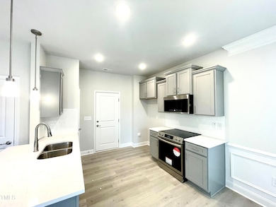 1643 Kitchen