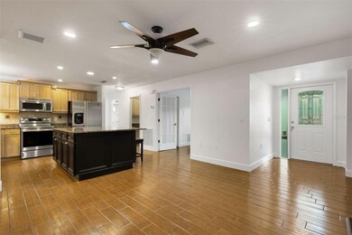 4324 Eastwood Dr, Sarasota, FL 34232 - photo 5