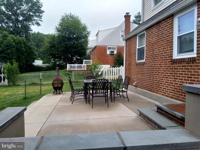 113 Bonnet Ln, Hatboro, PA 19040 - photo 3