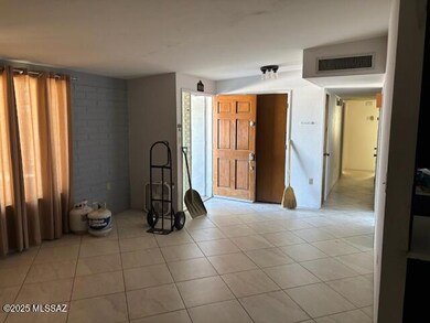 715 N Belvedere Ave, Tucson, AZ 85711 - photo 4