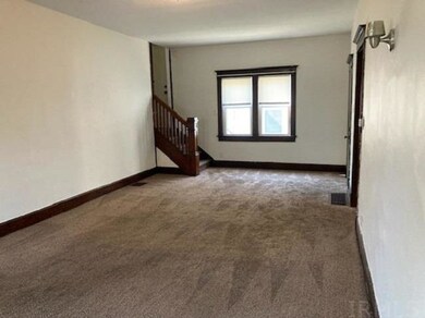 740 N Jefferson St, Muncie, IN 47305 - photo 5
