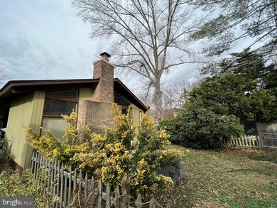 12723 Torrington St, Woodbridge, VA 22192 - photo 3