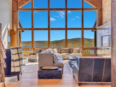 10-1798 N Bear Cave Rd-10