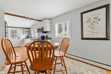 13 Franklin St, Newburyport, MA 01950 - photo 5