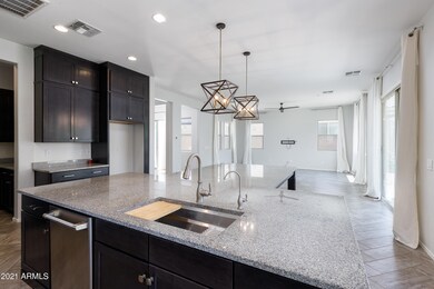 Open kitchen to family room