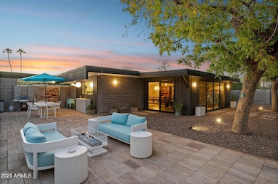 10001 N 33rd Place, Phoenix, AZ 85028 - photo 5