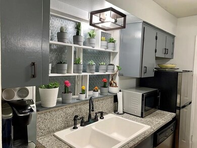 2208 Enfield Rd, Austin, TX 78703 - photo 5