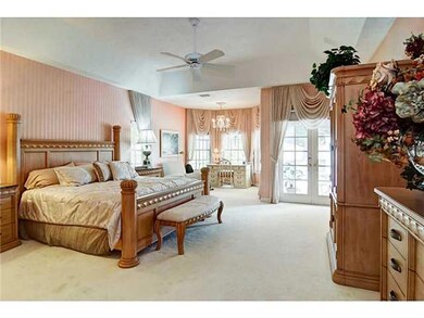Master Bath/Spa.
