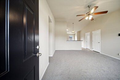 200 W Fairlane Place, Sapulpa, OK 74066 - photo 6