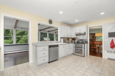 262 Eden Rd, Stamford, CT 06907 - photo 7