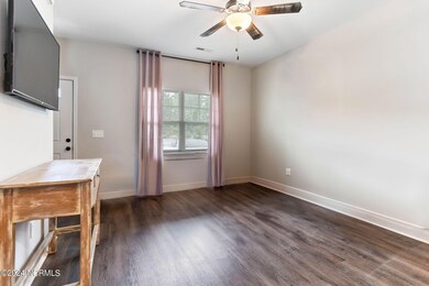 25-web-or-mls-IMG_1842RE