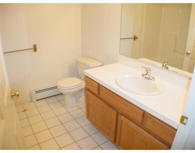 220 Providence Rd unit 411, South Grafton, MA 01560 - photo 7