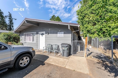 424 -426 S Columbus Ave, Medford, OR 97501 - photo 3