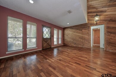 324 Highlander Heights, Hideaway, TX 75771 - photo 4