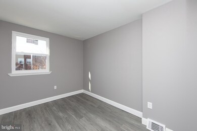 9978 Hegerman St, Philadelphia, PA 19114 - photo 7