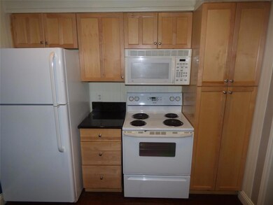 5844 Sandhurst Ln unit A, Dallas, TX 75206 - photo 4