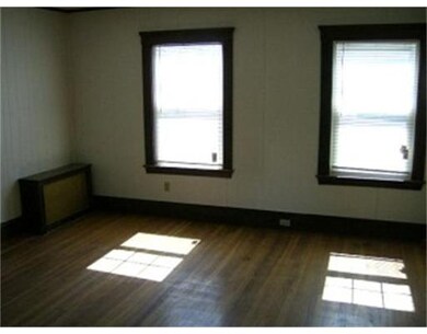 111 Crafts St unit 111, Newton, MA 02458 - photo 4