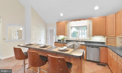 3795 Maplecrest Dr, Knoxville, MD 21758 - photo 4