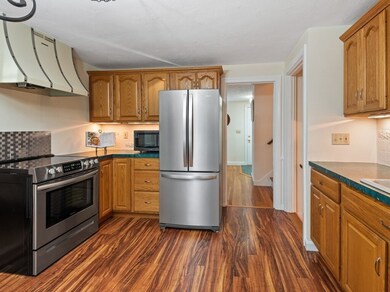 6 Holbrook Rd, Wayland, MA 01778 - photo 6