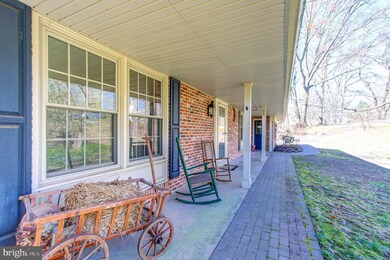 2636 Red Gate Dr, Doylestown, PA 18902 - photo 4