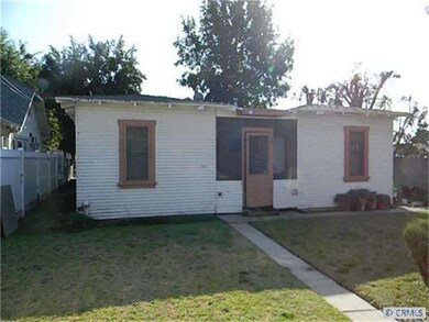 Back of Front  and side units, laundry in middle