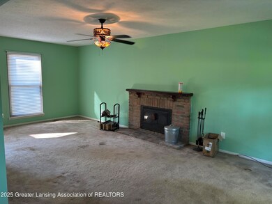 337 Honeysuckle Ln, Lansing, MI 48917 - photo 7