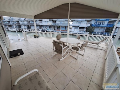 801 E Oyster Dr, Port Isabel, TX 78578 - photo 4