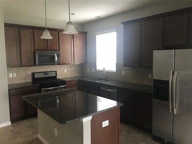 5204 Sanderling Ridge Dr, Lithia, FL 33547 - photo 3