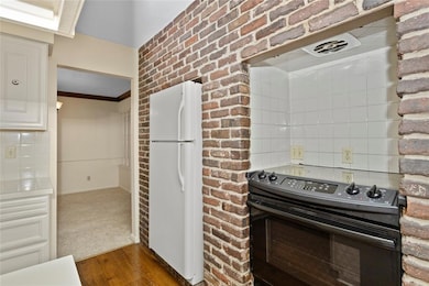 2408 Pleasant St, West Des Moines, IA 50266 - photo 7